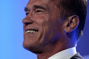Arnold Schwarzenegger zakochany? [Arnold Schwarzenegger fot. russavia, CC BY-SA 2.0, Wikimedia Commons]