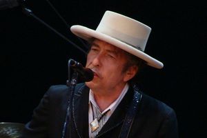 Bob Dylan laureatem Literackiej Nagrody Nobla 2016  [Bob Dylan, fot. Alberto Cabello from Vitoria Gasteiz, CC BY 2.0,  Wikimedia Commons]