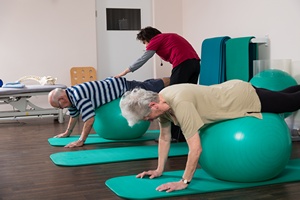 Chcesz zachowa mobilno w starszym wieku? Nie rezygnuj z aktywnoci fizycznej [©  imagox - Fotolia.com]