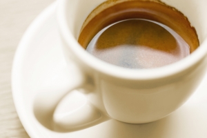 Chcesz y dugo - pij cztery filianki kawy dziennie [Fot. Nitiphol - Fotolia.com]
