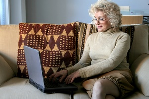 Co seniorzy kupuj przez Internet? [© olly - Fotolia.com]