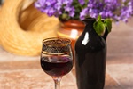 Czerwone wino pomaga y duej [© Igor Sokolov - Fotolia.com]