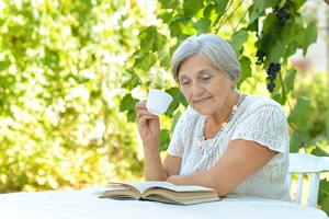 Czytanie ksiek pomaga ogranicza skutki choroby Alzheimera? [© aletia2011 - Fotolia.com]