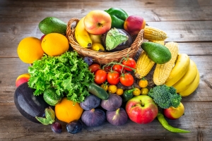 Dieta Europejczykw uboga w warzywa i owoce. Jak wypadaj Polacy?   [Fot. Daniel Vincek - Fotolia.com]