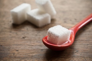 Dieta bogata w cukier sprzyja nowotworom (szczeglnie nowotworowi piersi) [© pixarno - Fotolia.com]