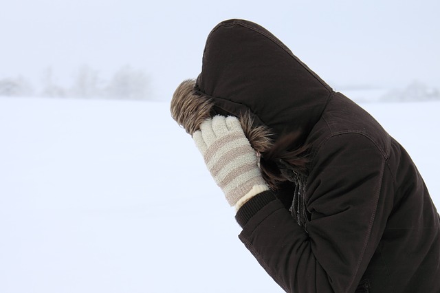 Dlaczego egzema i przesuszenie skry nasilaj si zim [fot.  PublicDomainPictures z Pixabay]