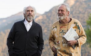"Don Kichot" Terry'ego Gilliama w kocu trafi do kin [Jonathan Pryce i Terry Gilliam fot. Amazon Studios]