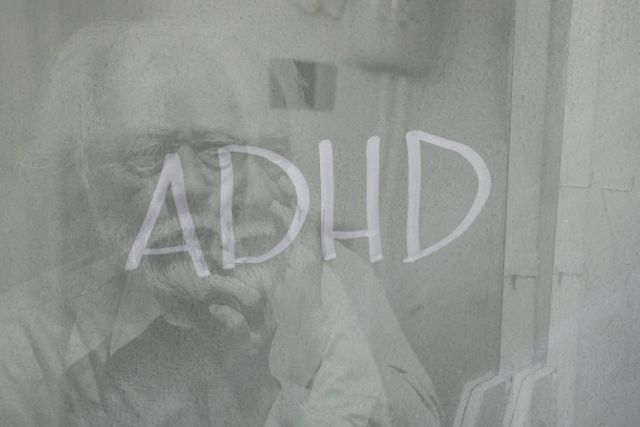 Doroli z ADHD czciej choruj na demencj [fot. collage Senior.pl / Canva]