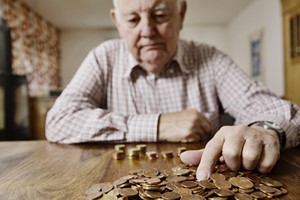 Finanse osb starszych. Badania nie pozostawiaj zudze [© bilderstoeckchen - Fotolia.com]