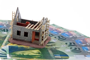 Frankowe kredyty hipoteczne: UOKiK ma zastrzeenia do trzech bankw [© Gina Sanders - Fotolia.com]