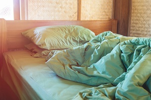 Gorsza strona snu: zmarszczki senne [© rakop_ton - Fotolia.com]