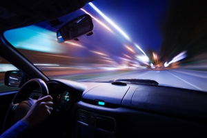 Jak bezpiecznie prowadzi samochd noc? [Fot. Ivan Kurmyshov - Fotolia.com]