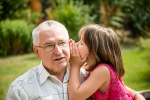 Jak dziadkowie wzbogacaj ycie wnukw, a wnuki - dziadkw: synne cytaty c. d.  [© Martinan - Fotolia.com]