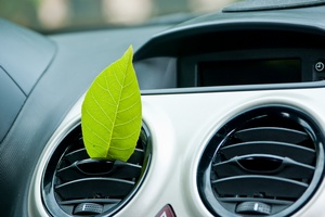 Jak latem dba o klimatyzacj w samochodzie?  [©  lukatme1 - Fotolia.com]