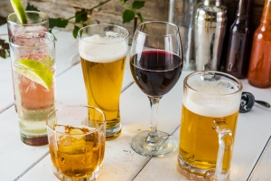 Kiedy alkohol jest nabardziej szkodliwy dla mzgu [Fot. Dreamers - Fotolia.com]