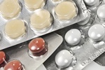 Leki bez recepty: ufamy reklamowanym, seniorzy ceni Herbapol [© PhotoPlace - Fotolia.com]