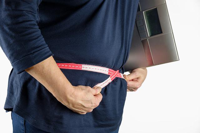 Ludzie otyli spalaj mniej kalorii w cigu dnia [fot. Bruno /Germany from Pixabay]