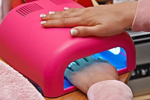 Manicure a rak skry [© shime - Fotolia.com]