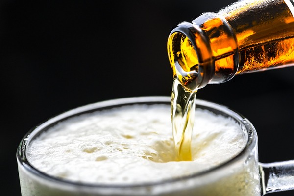Niewielkie iloci alkoholu pomog obniy poziom insuliny? [fot. rawpixel z Pixabay]