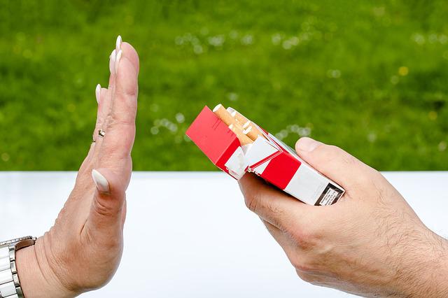 Palenie papierosw przynosi niewydolno serca [fot. Myriams-Fotos from Pixabay]