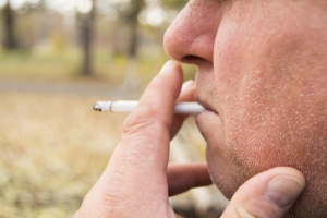 Palenie tytoniu: brud, smrd i rak [Fot. clairelucia - Fotolia.com]