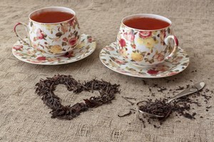 Pij herbat codziennie. Poprawisz zdrowie serca [©  Elena Sistaliuk - Fotolia.com]