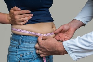 Przybierasz na wadze w dorosym yciu? Grozi ci nowotwr [Nadwaga, © andriano_cz - Fotolia.com]
