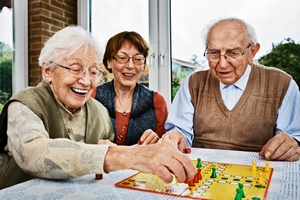 Senior bezpieczny w domu [© Ingo Bartussek - Fotolia.com]