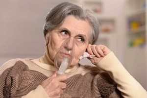 Starsze kobiety z astm wczeniej umieraj [© aletia2011 - Fotolia.com]