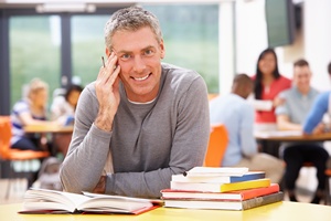 Studia po czterdziestce? Uczelnie zapraszaj studentw 40+ [© micromonkey - Fotolia.com]
