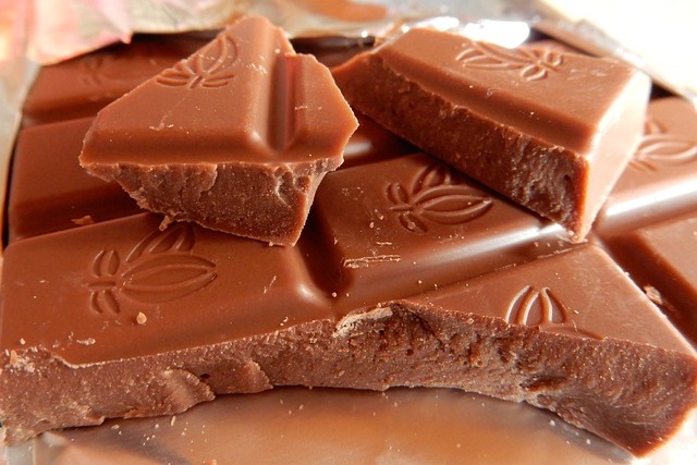 Warto zacz dzie od mlecznej czekolady. To pomoe schudn... [fot. jhenning_beauty_of_nature from Pixabay]
