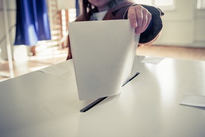 Wybory prezydenckie 2015 - frekwencja w II turze do godziny 17 [© bizoo_n - Fotolia.com]