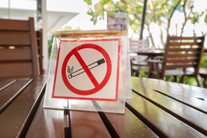 Zakaz palenia w miejscach publicznych skuteczny. Mniej chorb serca i nie tylko [© jhk2303 - Fotolia.com]