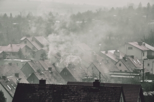 Zanieczyszczenie powietrza jest miertelne - szczeglnie zagraa ludziom starszym [Fot. Grzegorz Polak - Fotolia.com]
