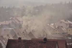 Zanieczyszczenie powietrza jest tak grone jak nadwaga - wywouje nadcinienie [Fot. Grzegorz Polak - Fotolia.com]